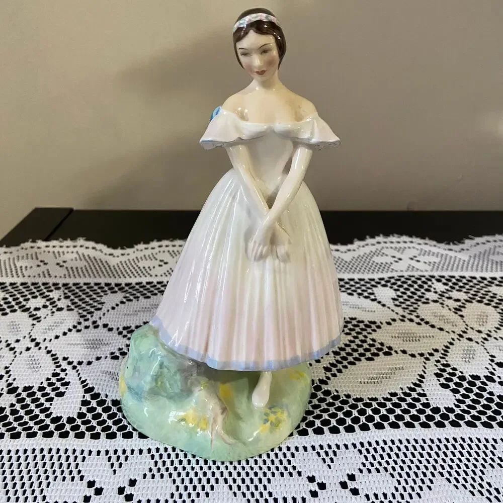 Royal Doulton  La‎ Sylphide Ceramic Figurine